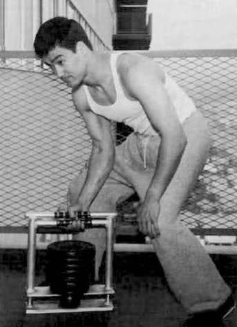bruce lee isometric workout without weights