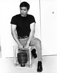 Bruce Lee Isometrics isometric training workout exercises grip machine 2